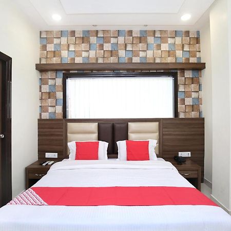 אמריצר Oyo 17307 Hotel Kings מראה חיצוני תמונה